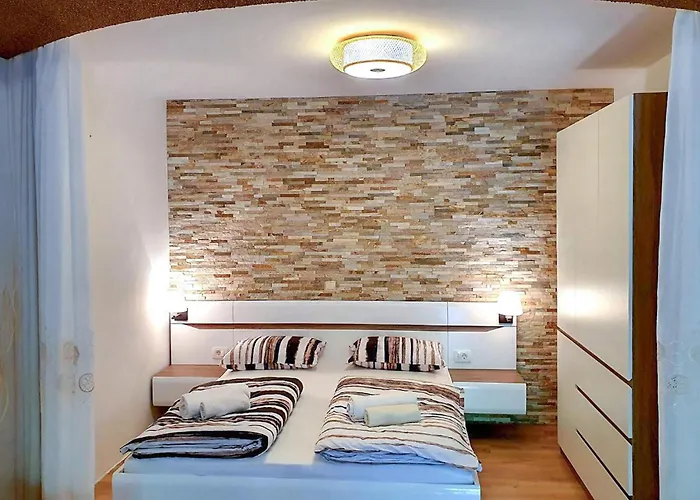 Daire Stunning In With House Sea View Dramalj